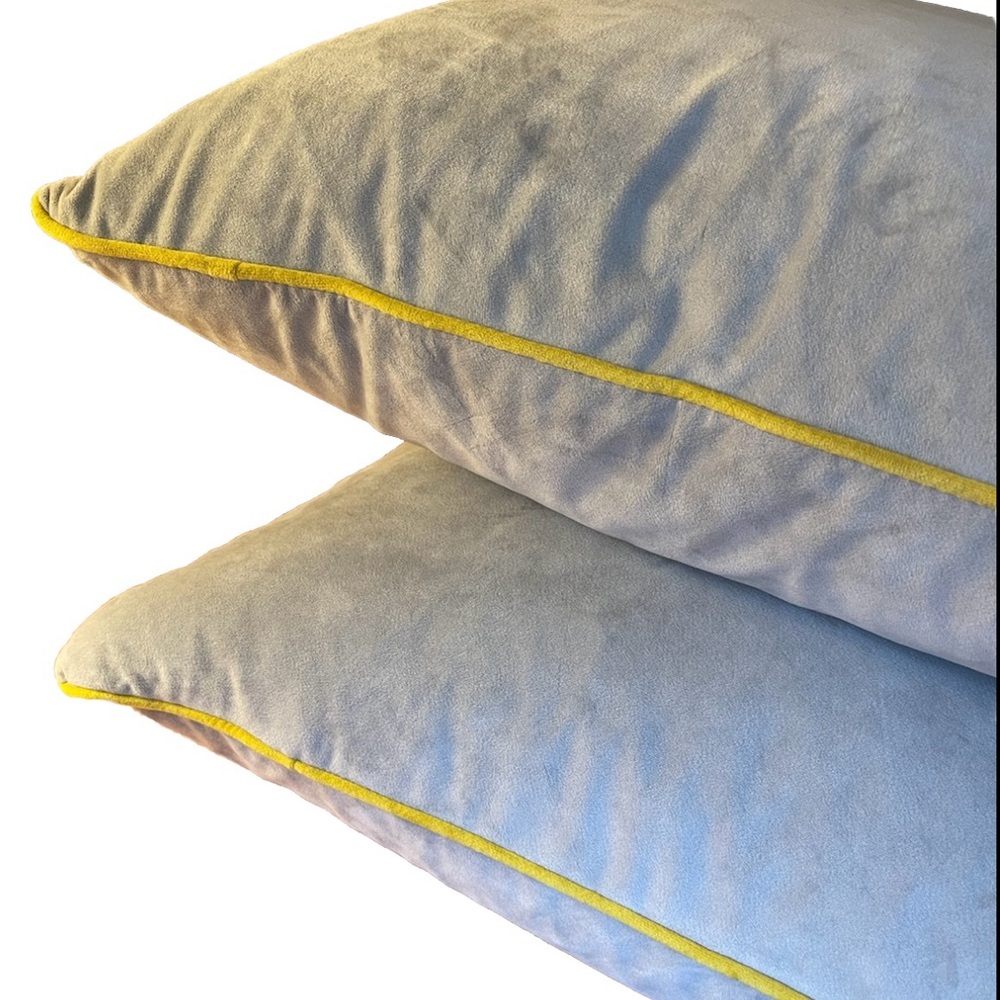 Paoletti Pillows